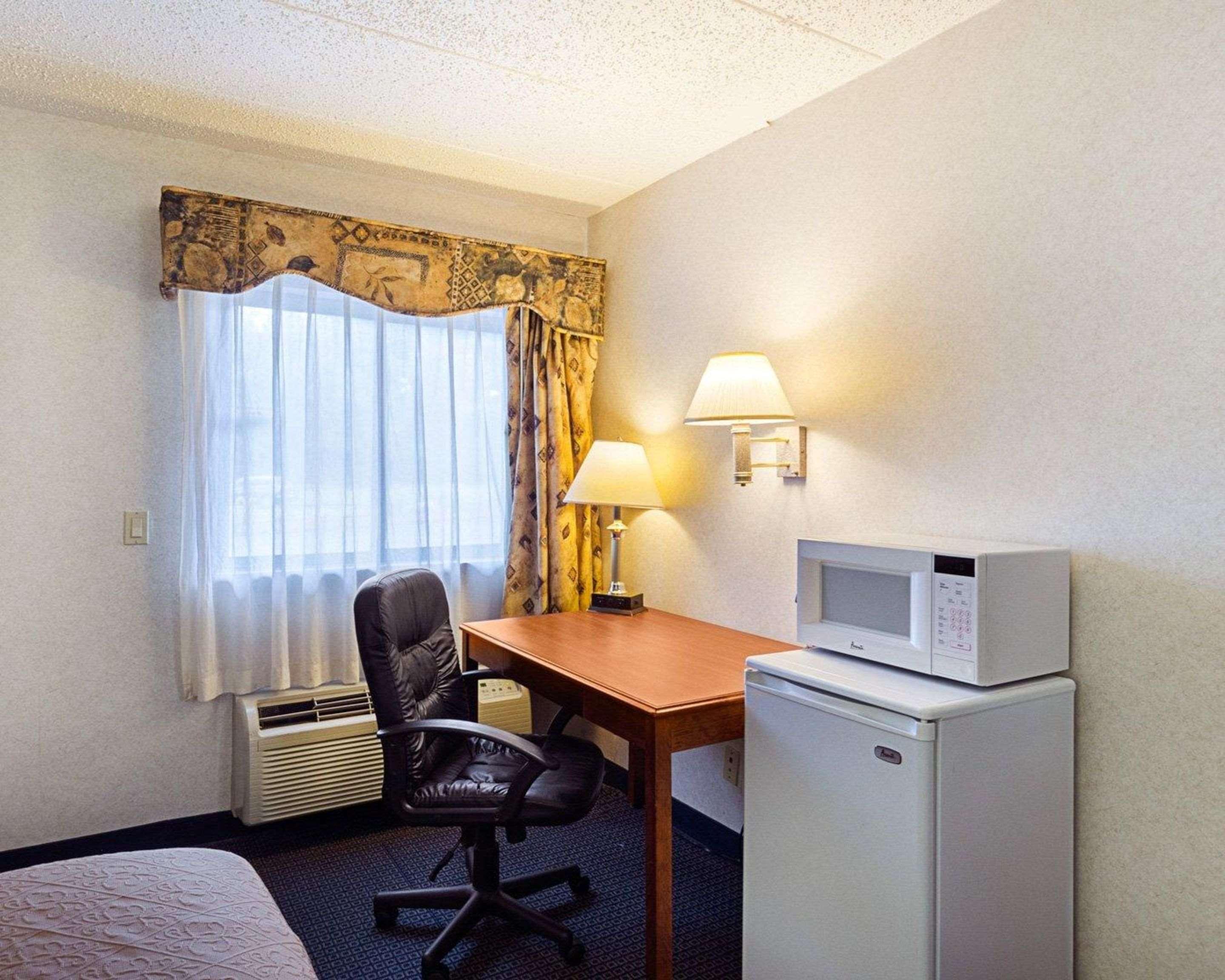 Quality Inn & Suites Worcester Dış mekan fotoğraf