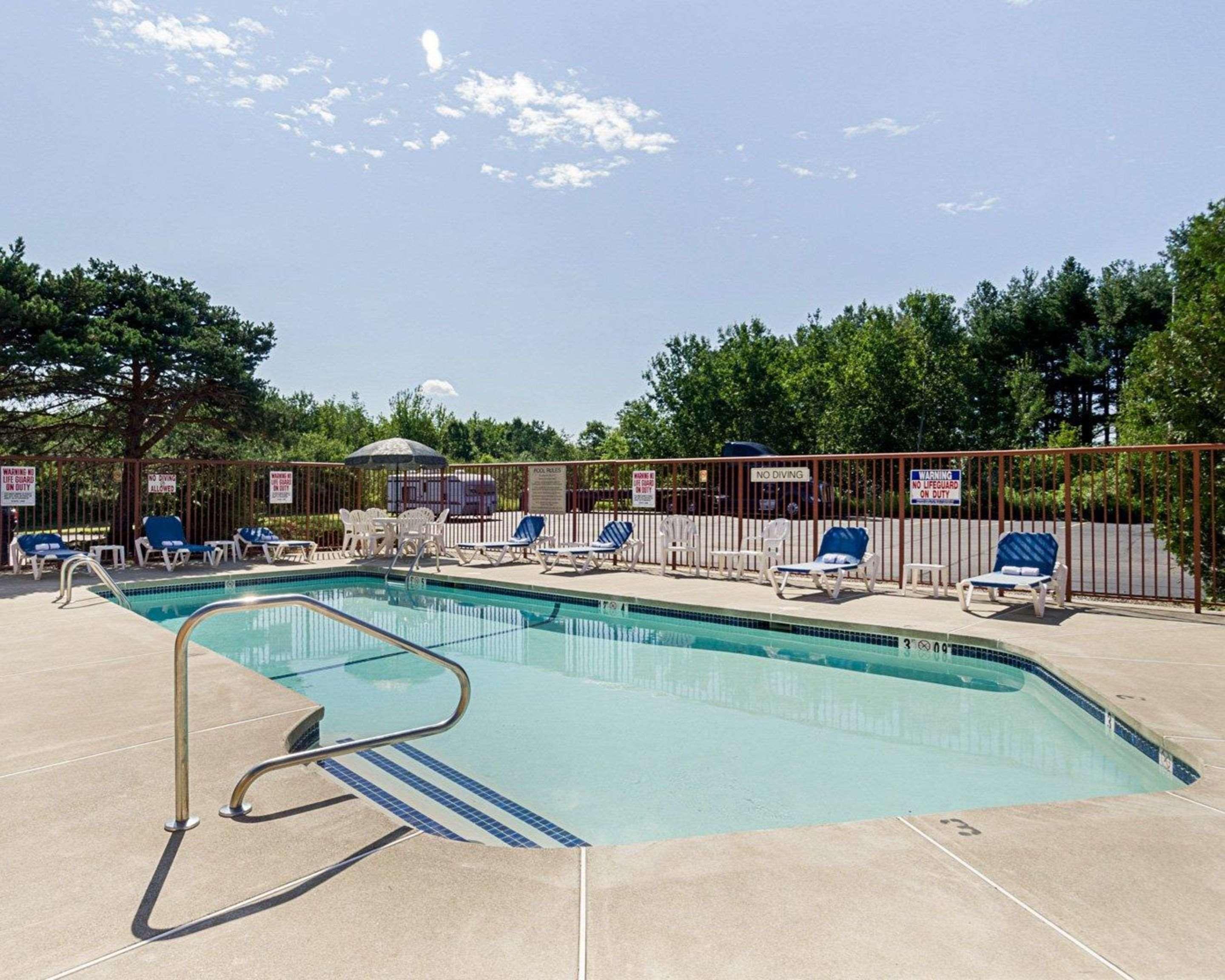Quality Inn & Suites Worcester Dış mekan fotoğraf